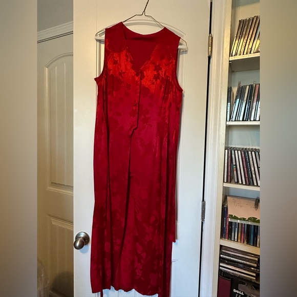 Red satin brocade dressy pant suit size 12 - Picture 6 of 6